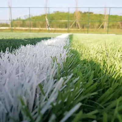 50 मिमी फुटबॉल कृत्रिम घास मैदान हरा फुटबॉल टर्फ घास